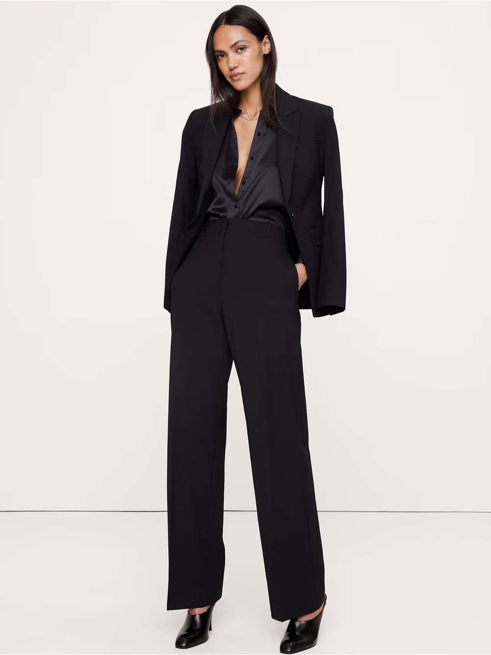 Banana Republic - Ultra High-Rise Modern Straight Italian Lightweight Wool Pant